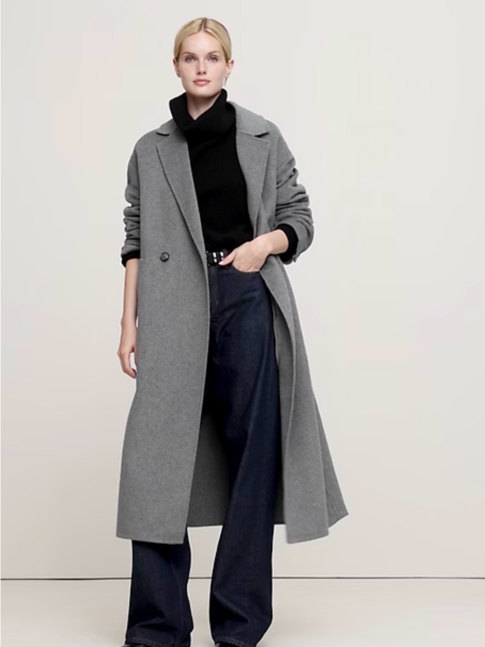 Banana Republic Women's Wool Blend 
 Coat in Gray Size Medium